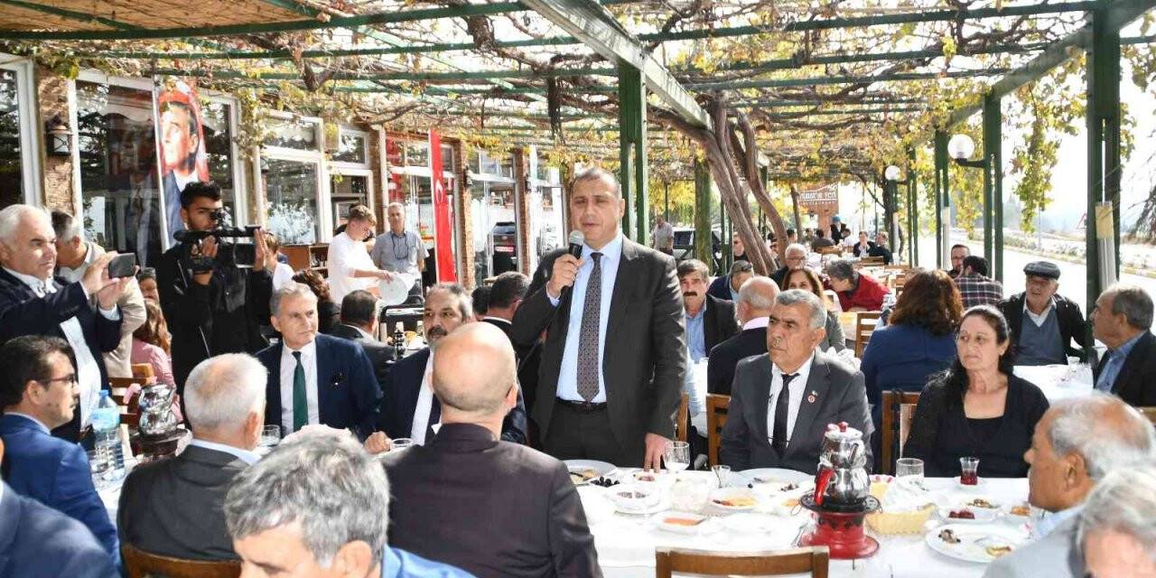 Söke Belediyesi muhtarları ağırladı