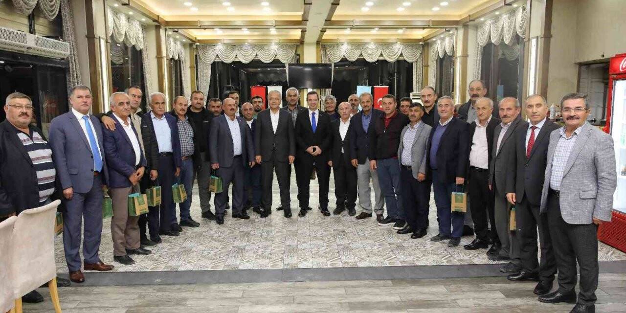 Başkan Üçok: “Suluova’mızda 61 muhtarımızla bir ve beraberiz”