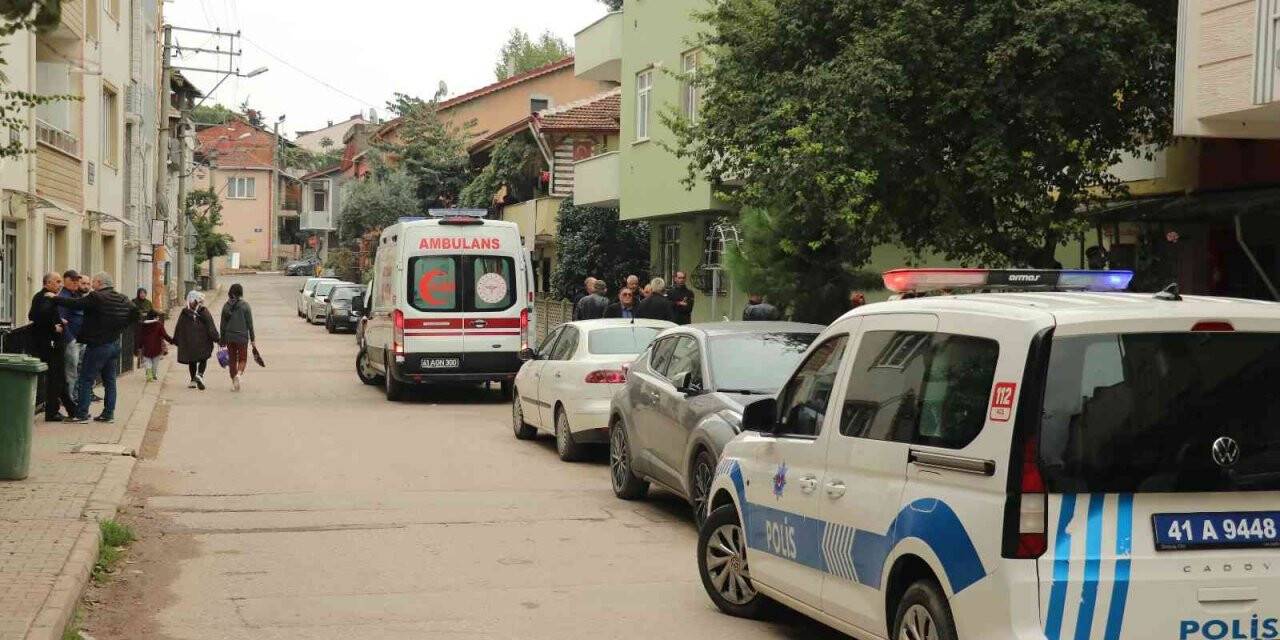 Ölümü, eve fatura bırakmaya gelen görevlinin dikkati sayesinde ortaya çıktı