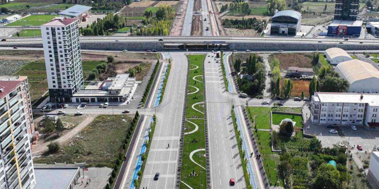 Recep Tayyip Erdoğan Bulvarı açılışa hazırlanıyor