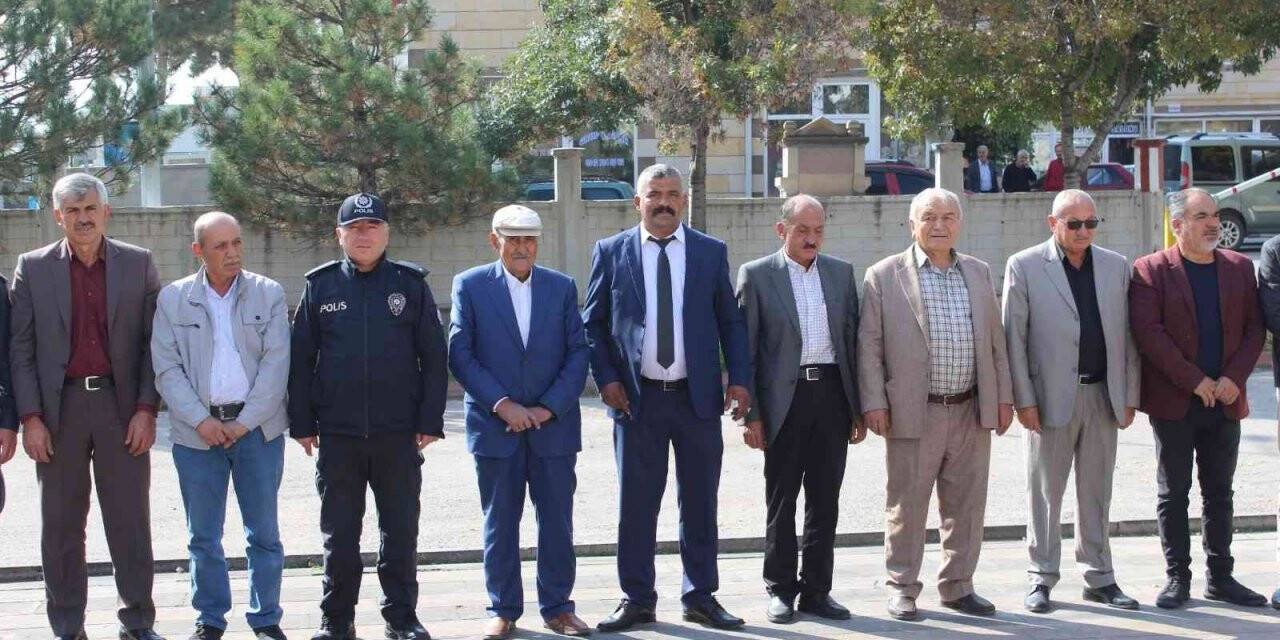 Tomarza’da Muhtarlar Günü kutlandı