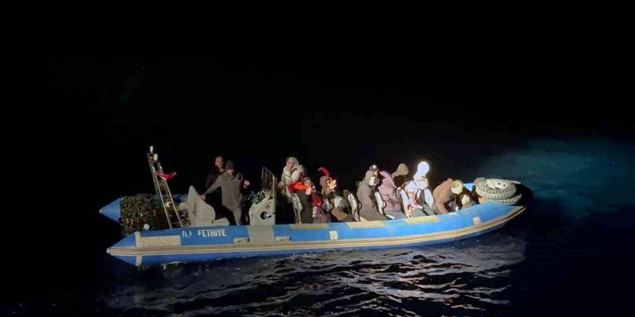 Muğla’da 20 düzensiz göçmen kurtarıldı