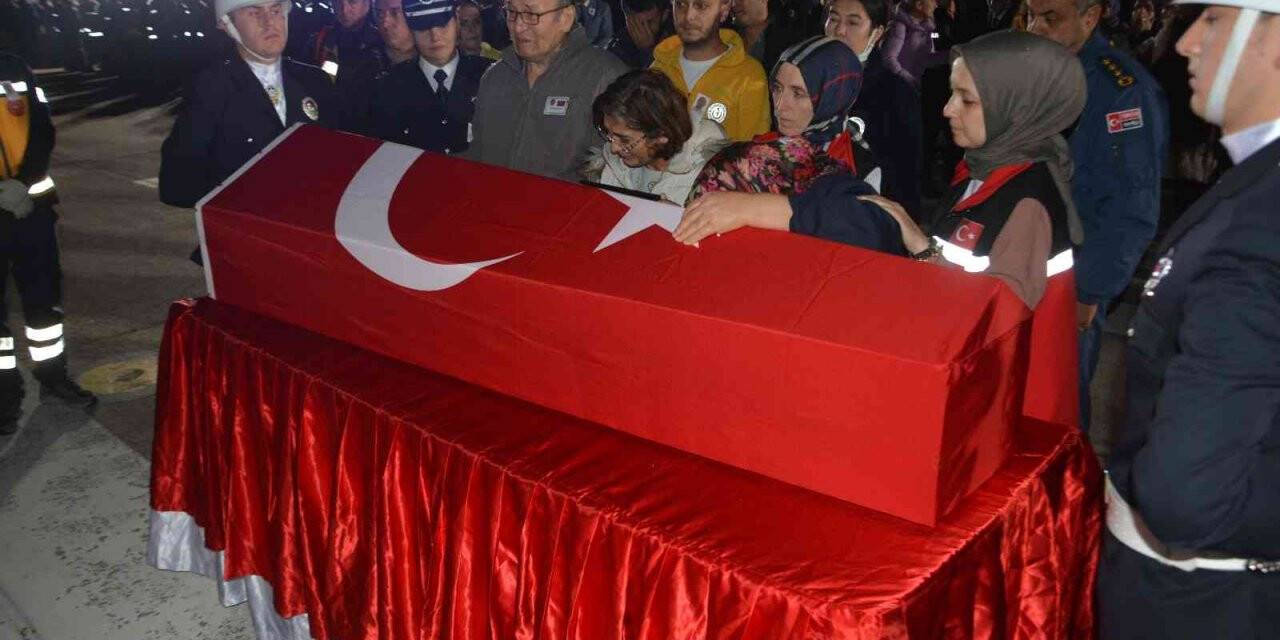 Şehit Baybörü’nün naaşı Ankara’ya uğurlandı