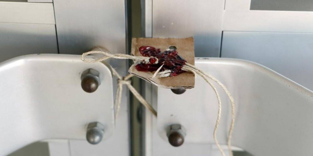 Hayır işlerinden şer maşalığına vakıflar