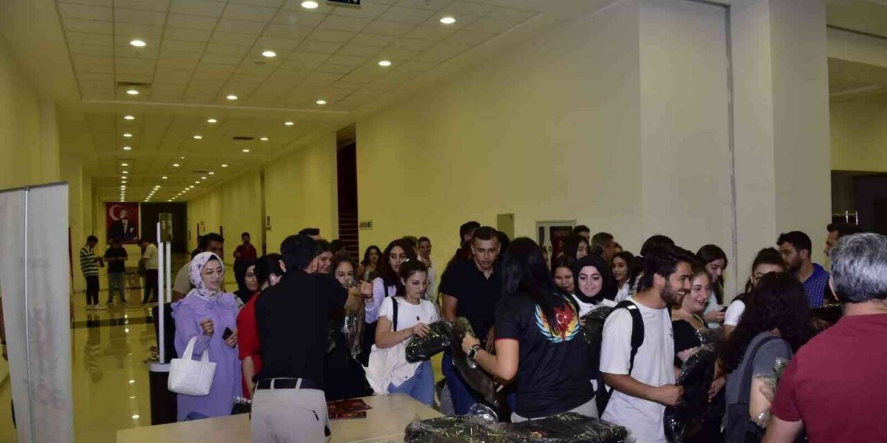 Polisten öğrencilere terör konferansı