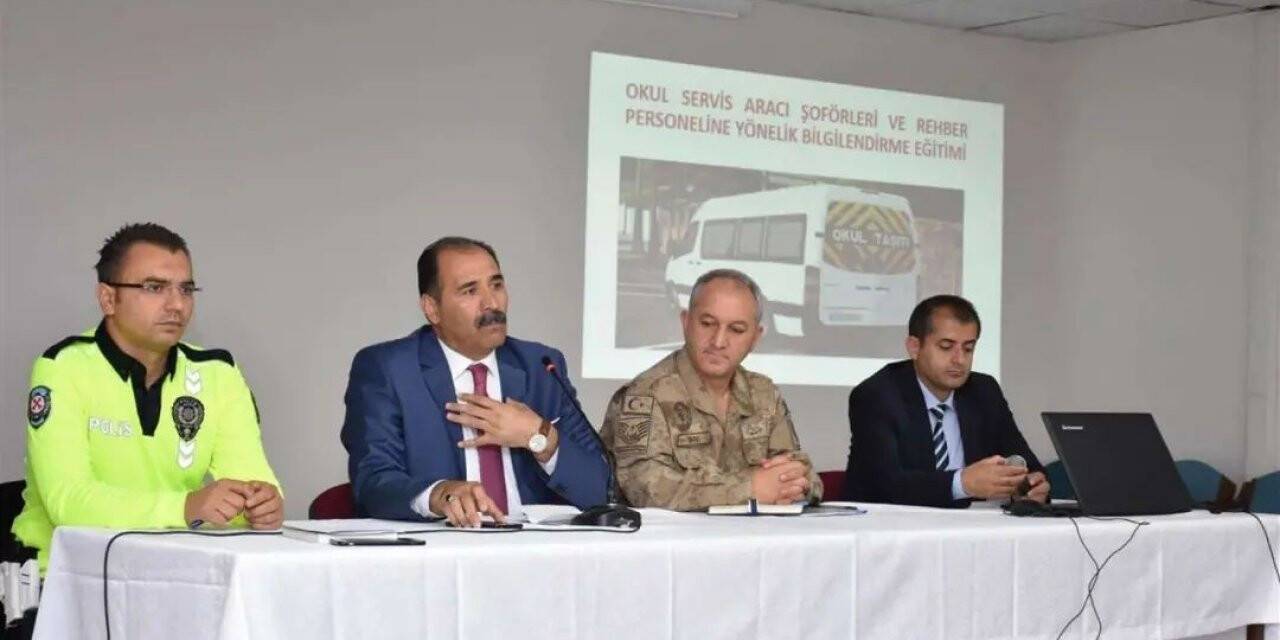 Erzincan’da servis şoförlerine eğitim