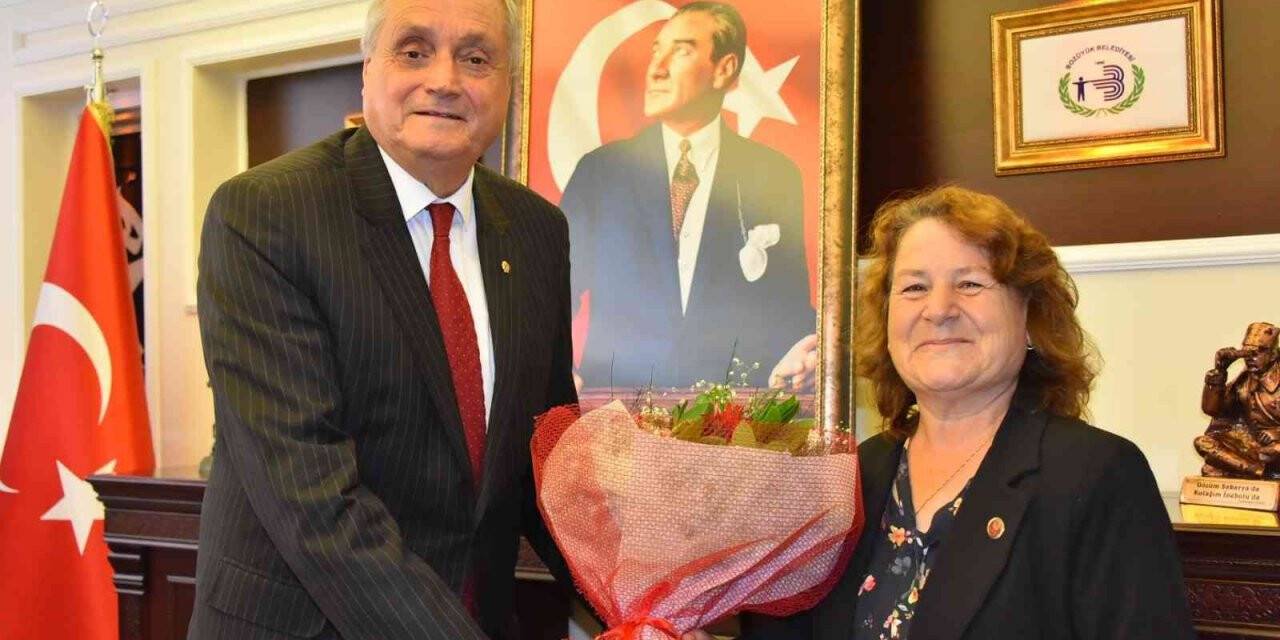 Başkan Bakkalcıoğlu’na “Muhtarlar Günü” ziyareti