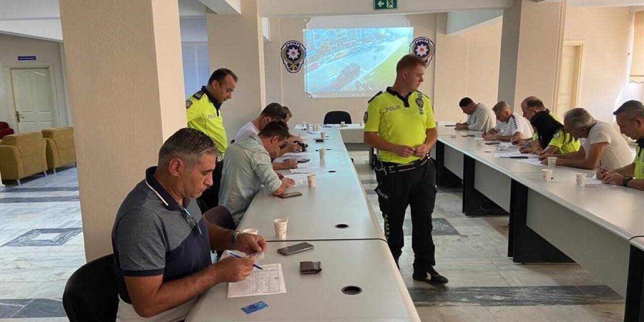Muğla’da trafik ekiplerine kaza tutanağı eğitimi