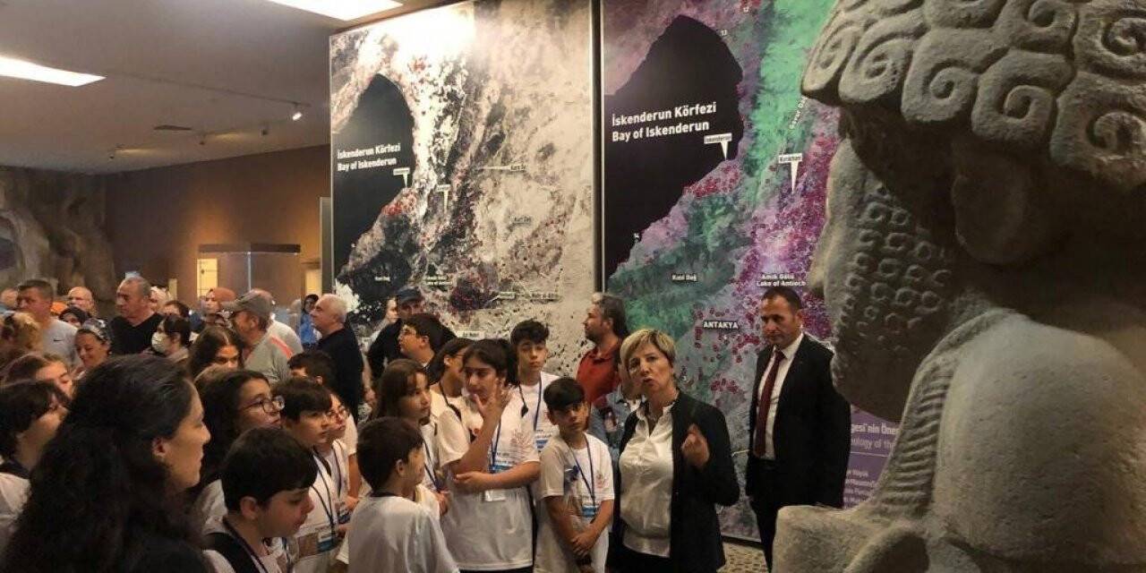 Hatay Arkeoloji Müzesi öğrencileri ağırladı