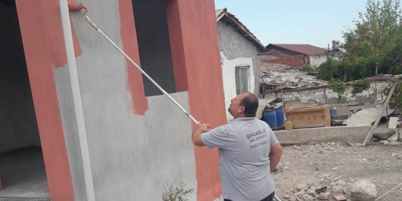 Şehzadeler Belediyesi muhtarlık hizmet binalarını yeniliyor