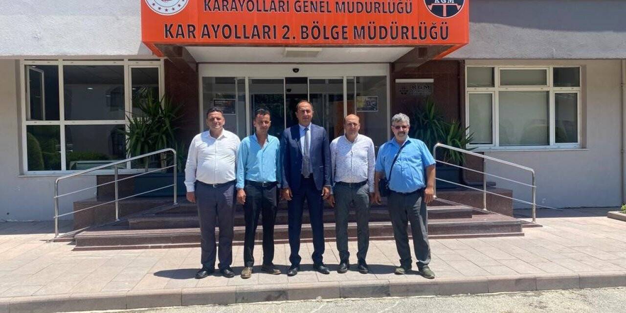 Muhtarların mücadelesi sonuç verdi, yolun yapımı için çalışmalar başladı