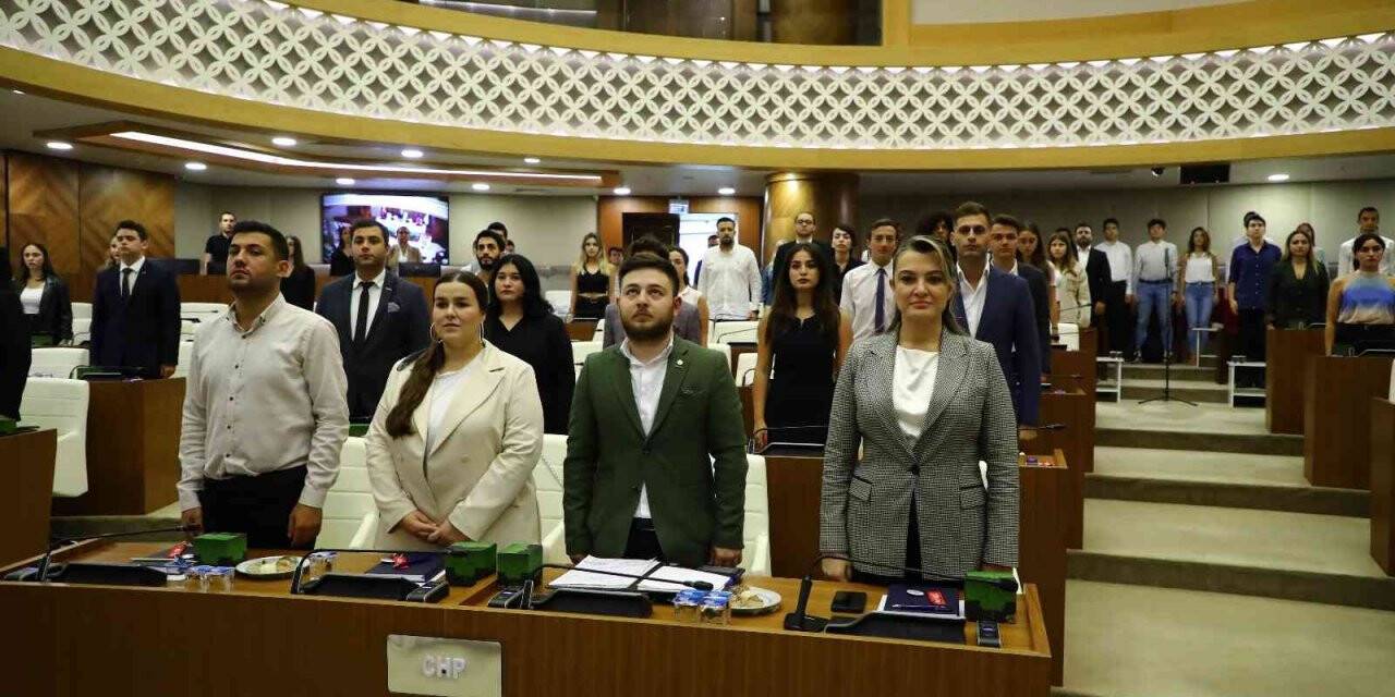 Gençlik Meclisi yeni dönem toplantısını gerçekleştirdi