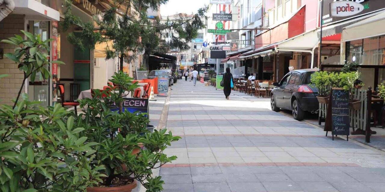 Başkan Işıksu: “Mahalle ve sokaklarımızın çehresini değiştirmeye devam ediyoruz”