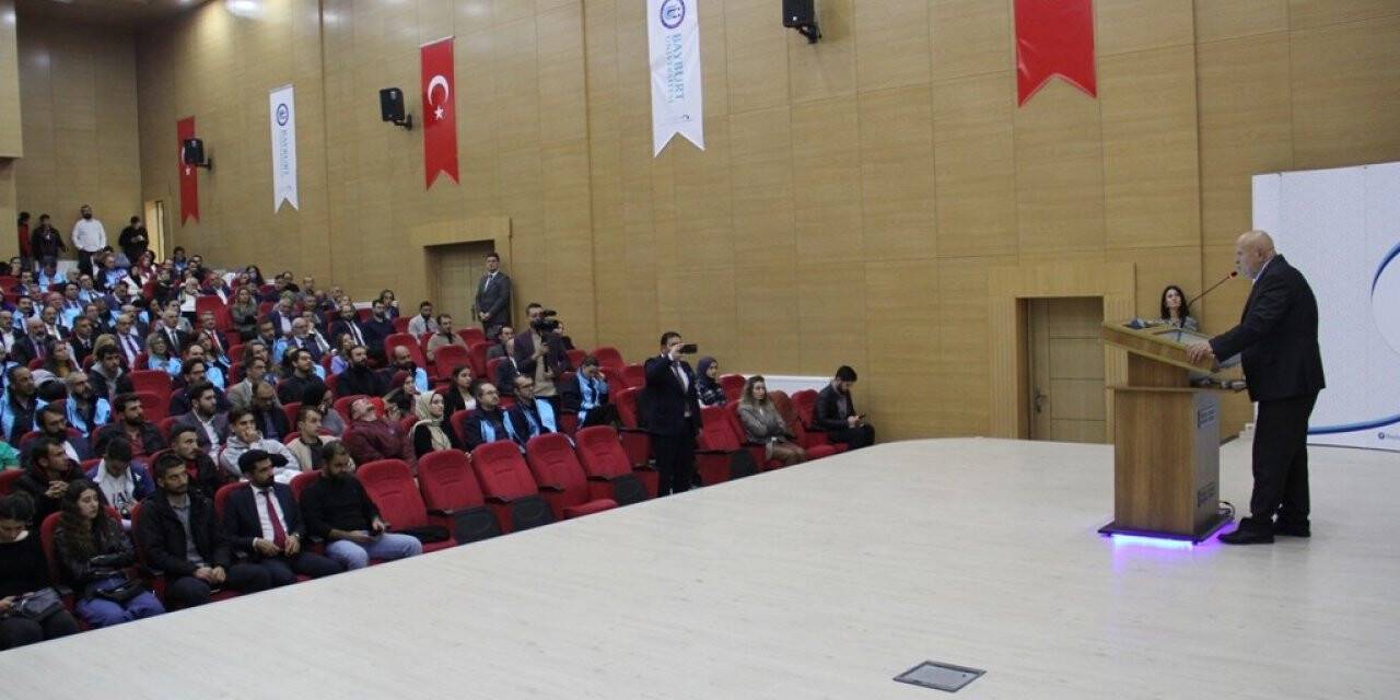 Başkan Pekmezci, Bayburt Üniversitesinin 2022-2023 Akademik Yılı Açılış Törenine katıldı
