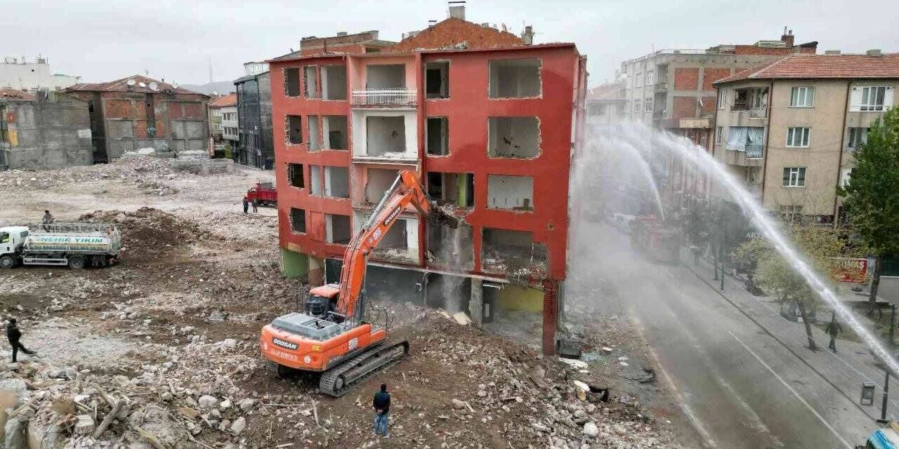 Kentsel dönüşüm alanına 2 katlı otopark yapılacak