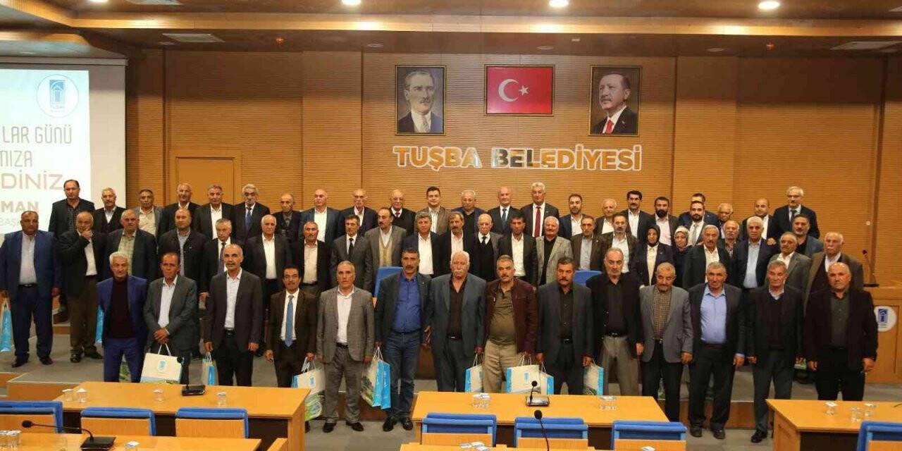 Başkan Akman muhtarlarla bir araya geldi