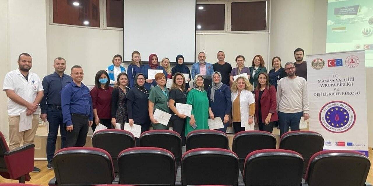 Manisa’da proje eğitimleri ilçelere yayılıyor