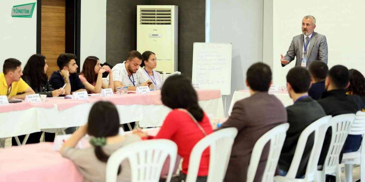 Başkan Şükrü Sözen CHP’li gençlerle buluştu