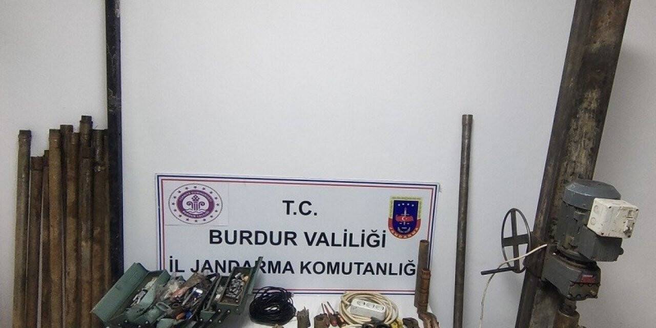 Burdur’da kaçak kazı operasyonu