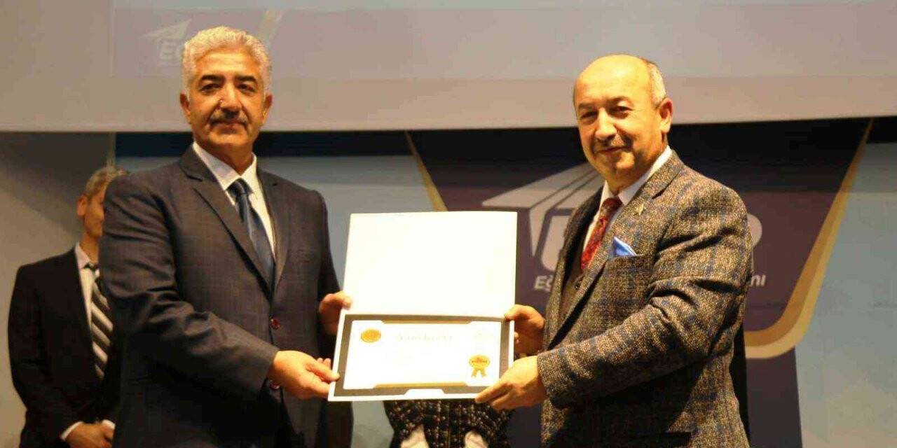 Kütahya Köprüören Tek Termik Ortaokulu’na Altın Rozet