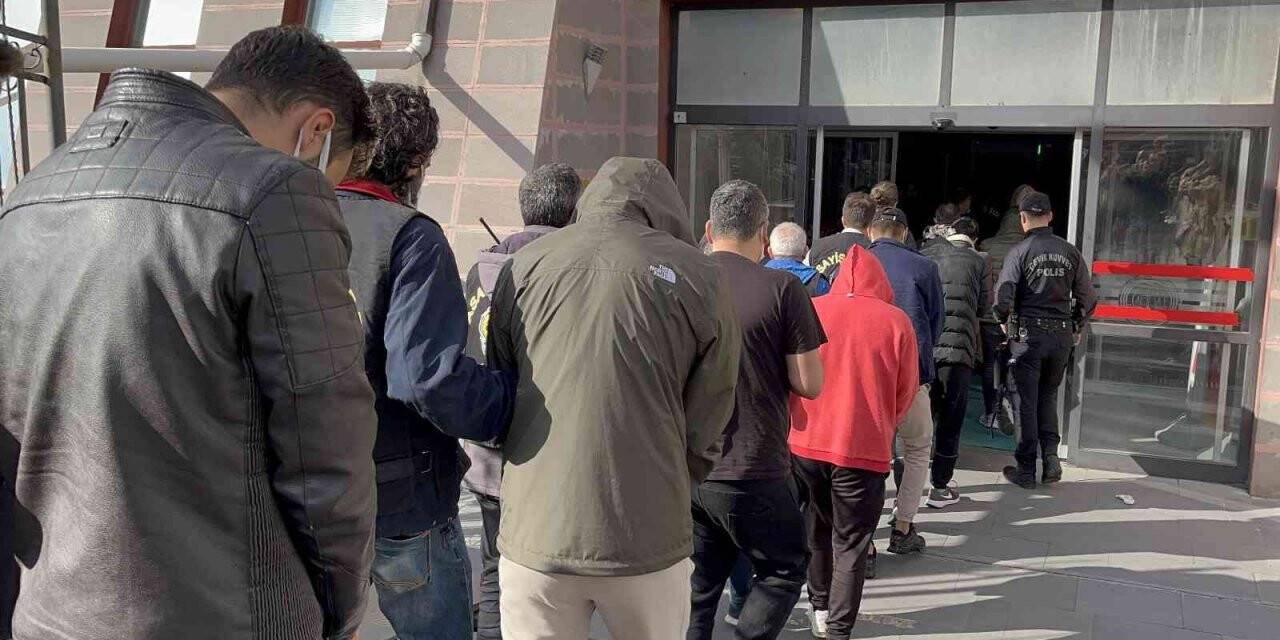 Eskişehir’deki fuhuş operasyonunda 9 tutuklama