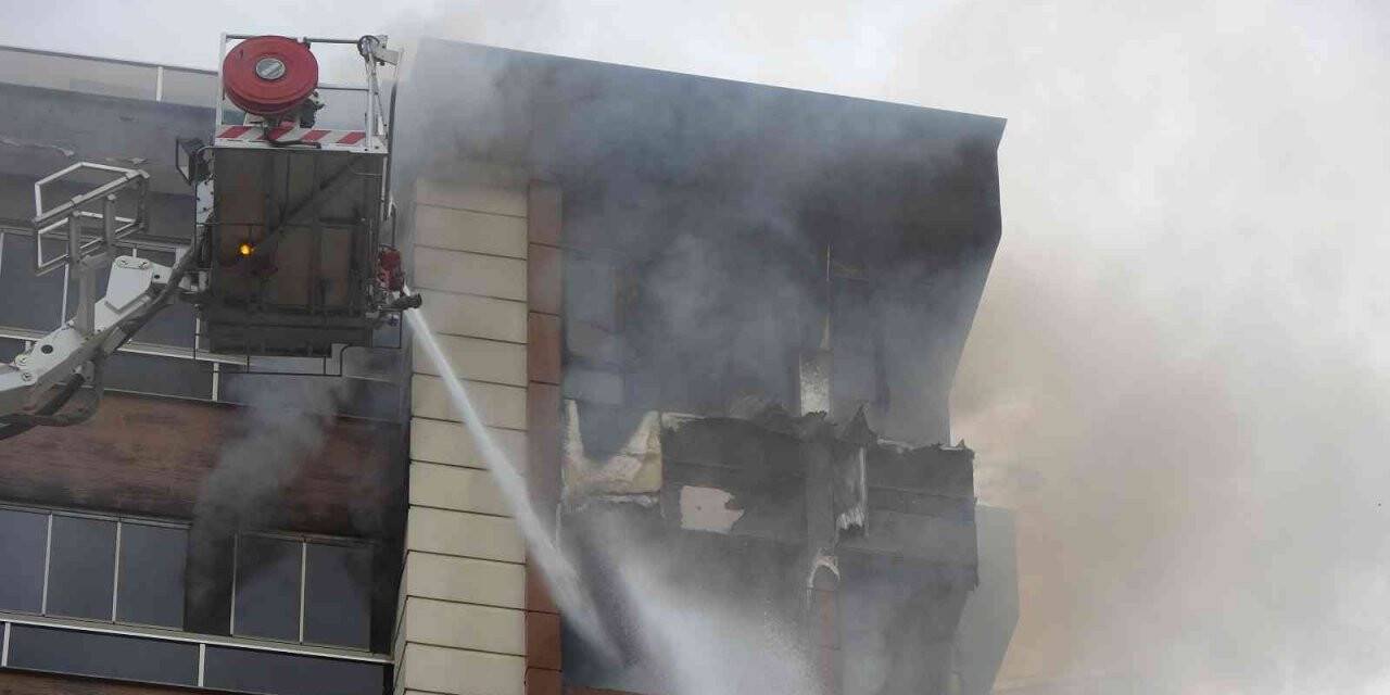 Trabzon’da yangın korkuttu