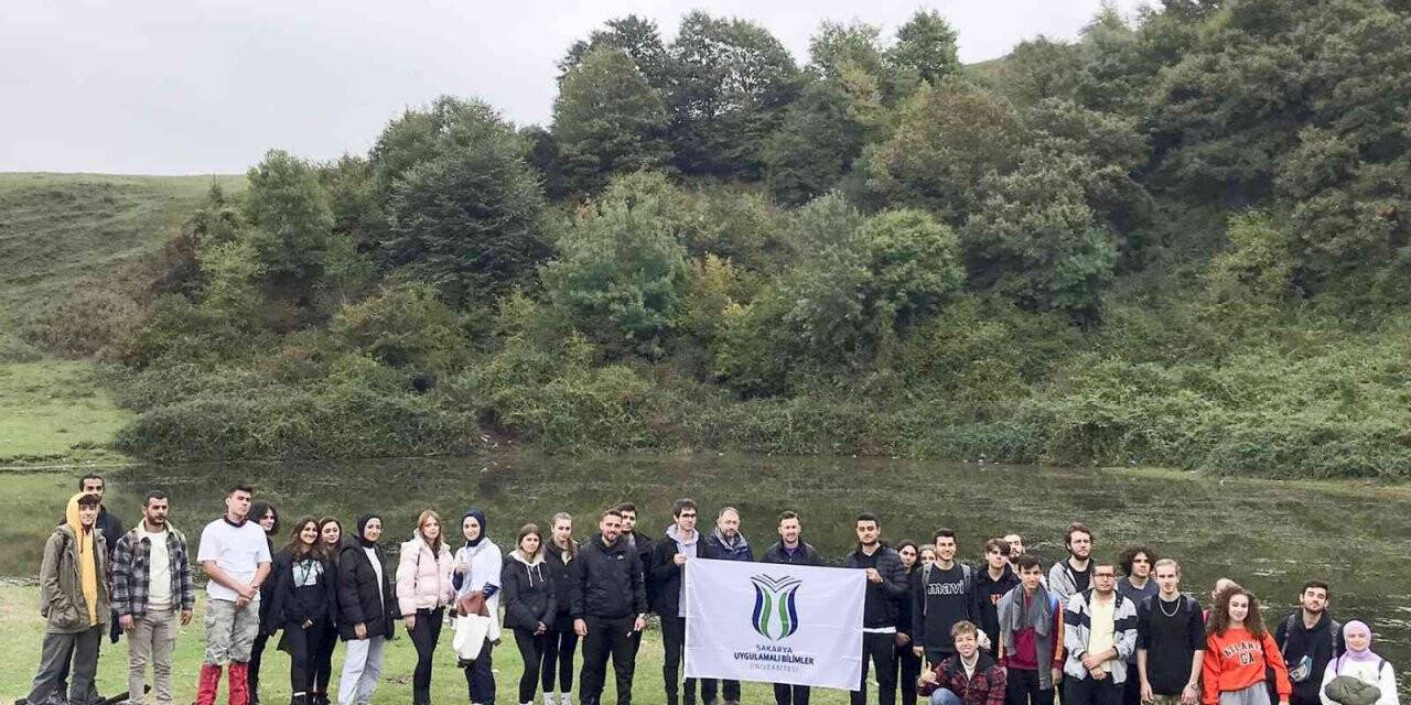 Sakarya’nın güzelliklerini bu yürüyüşle keşfettiler
