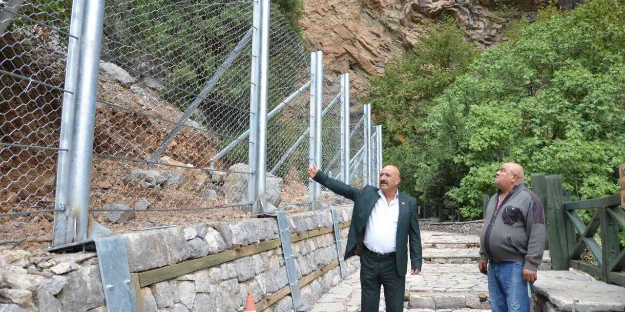 Dünyaca ünlü Altınbeşik Mağarası yürüyüş yoluna çelik bariyerli koruma