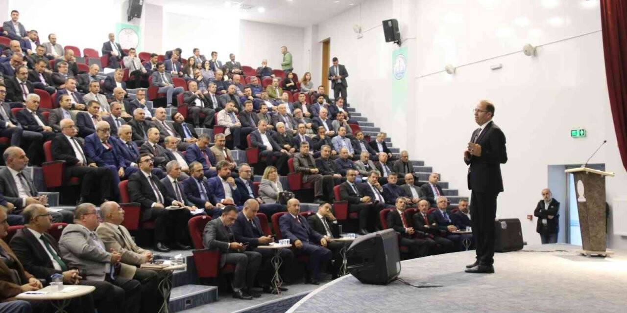 Temel Eğitim Genel Müdürü Morkoç, İl Milli Eğitim ve Okul Müdürleriyle bir araya geldi