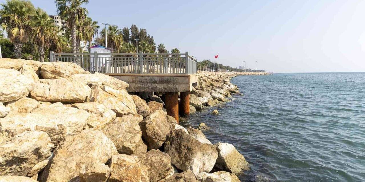 Adnan Menderes Bulvarında dolgu çalışması yapıldı