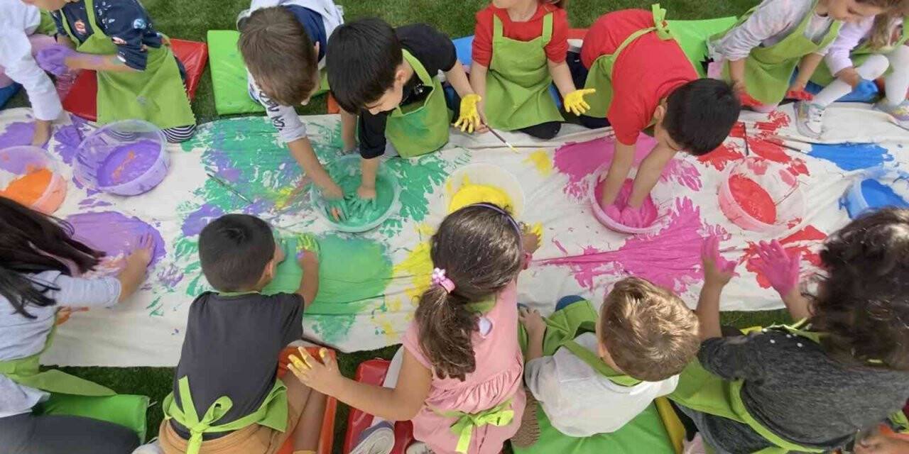 İzmir’in ilk “akademik” anaokulu açıldı