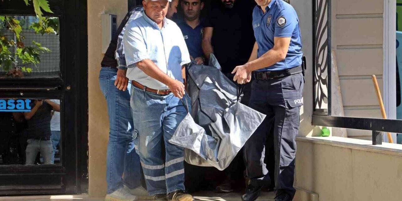 Almanca öğretmeninin evinde 17 yaşındaki öğrencisinin şüpheli ölümü