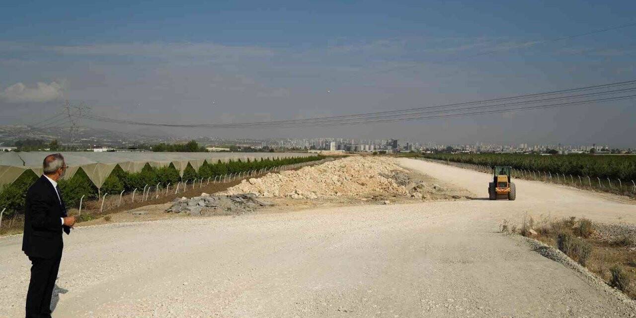 Tarsus plajına kavuşuyor