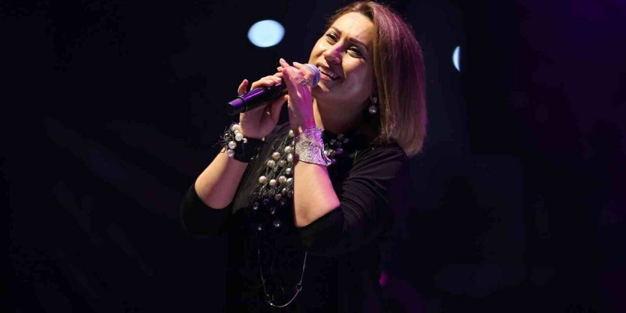 ALKÜ’de Azerin rüzgarı esti