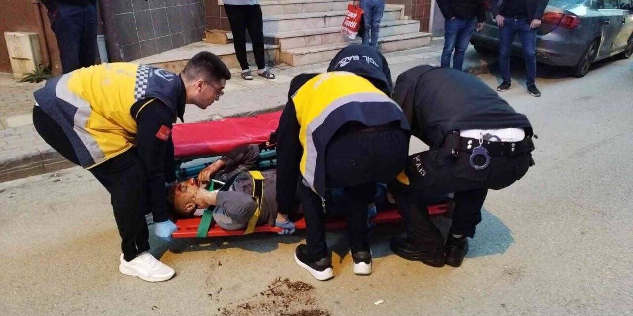 Bursa’da yerde kanlar içinde yatarken bulunan adam hayatını kaybetti