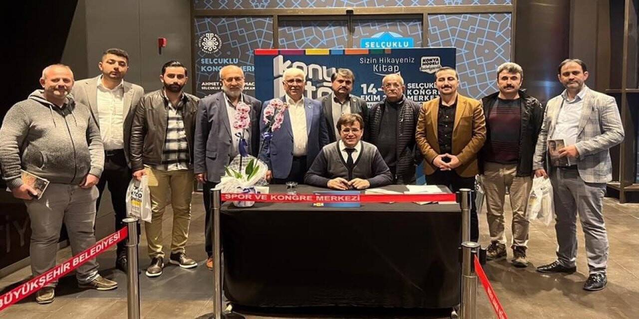 BBP Konya Kitap Günlerinde vatandaşlar buluştu