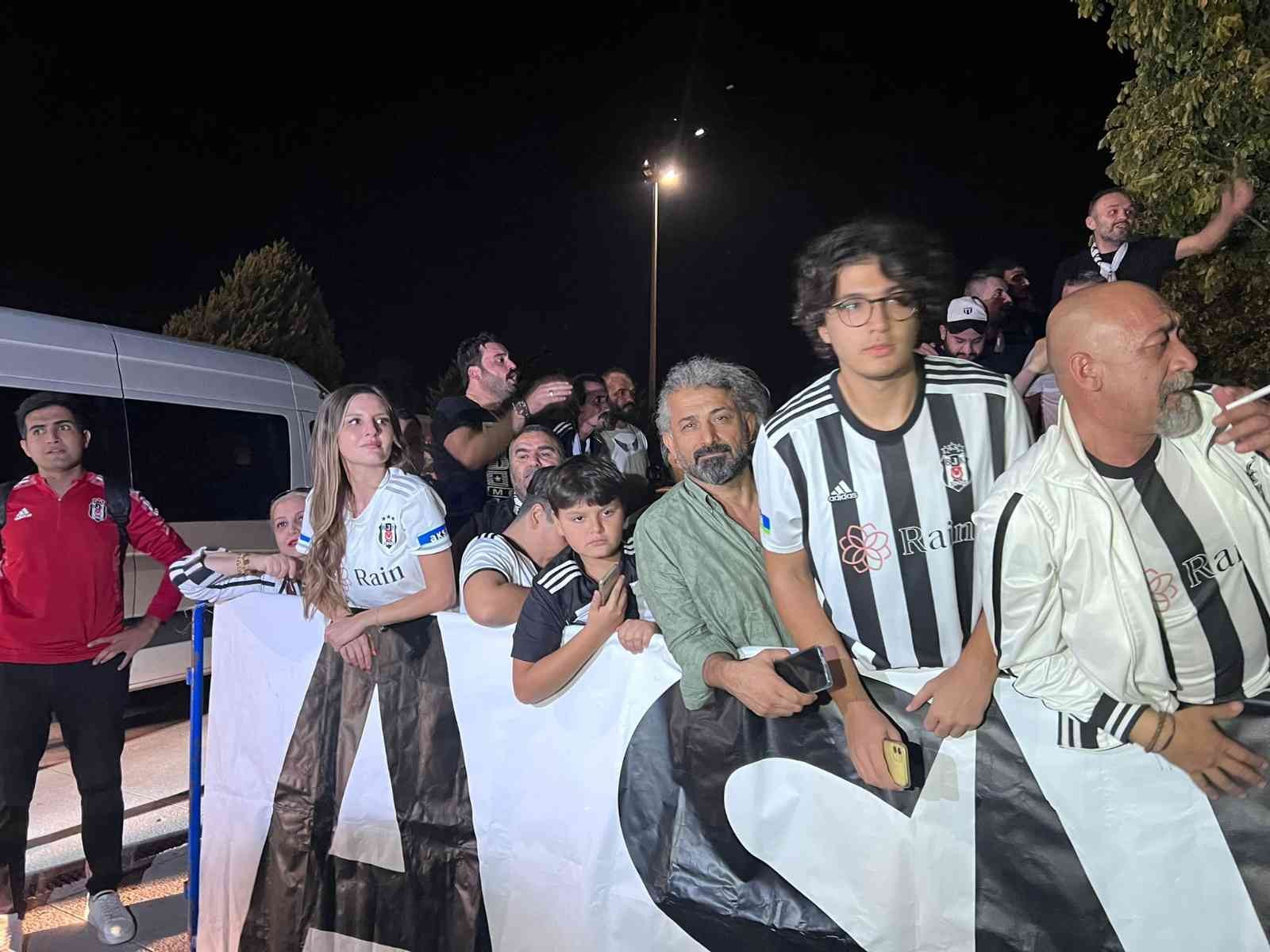 Beşiktaş Hatay’a geldi