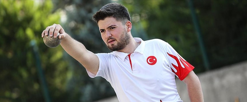 Milli bocceci Emre Mecit, "evinde" dünya şampiyonluğu hedefiyle çalışıyor