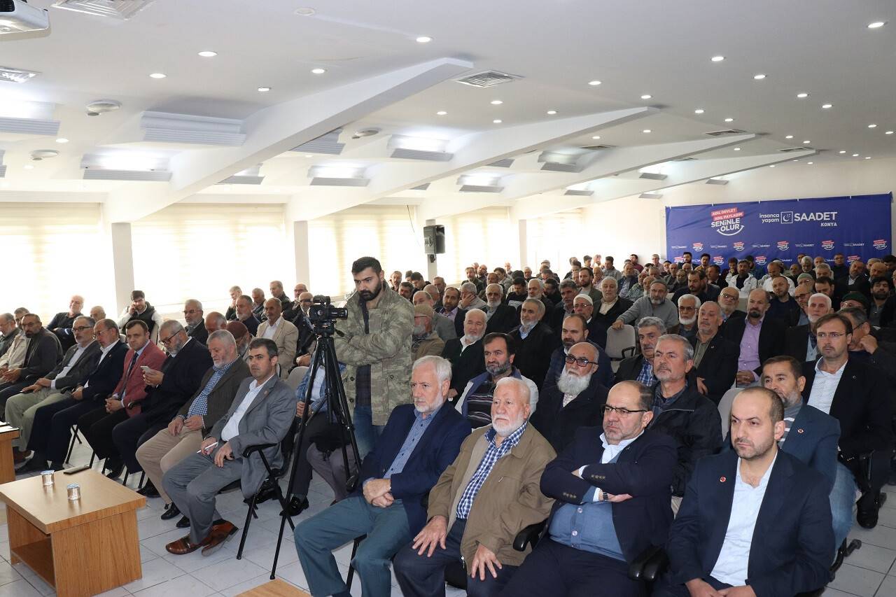 Saadet Divan Toplantısı yapıldı