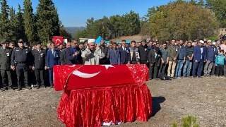 Kaza sonucu hayatını kaybeden Uzman Çavuş Karakaya son yolculuğuna uğurlandı