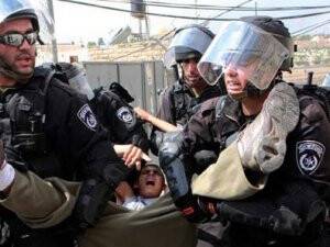 İsrail 1103 Filistinliyi Gözaltına Aldı