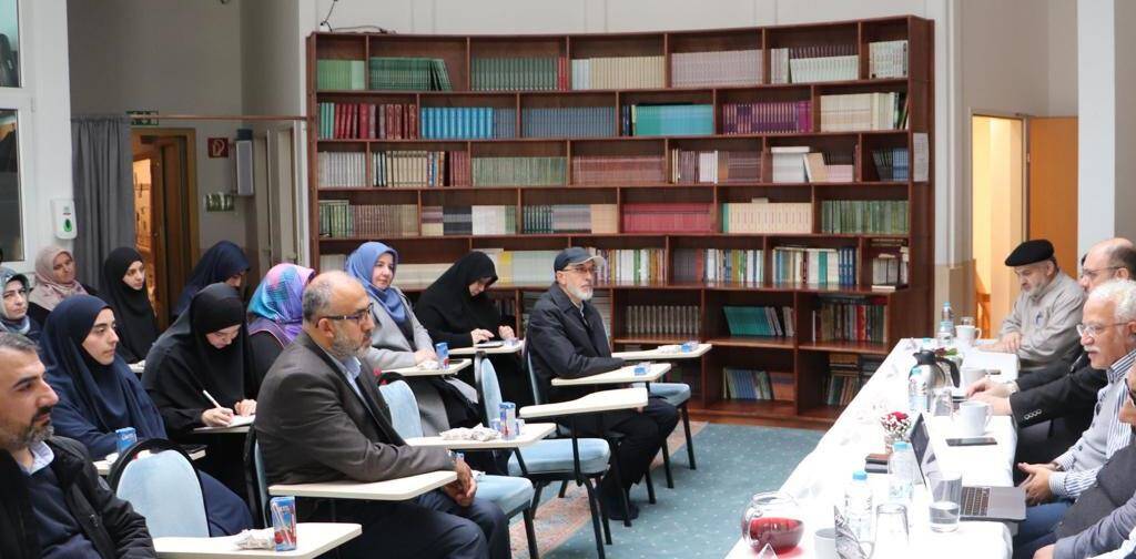 Aile danışmanlığı kursunu tamamlayan kursiyerler belgelerini aldı