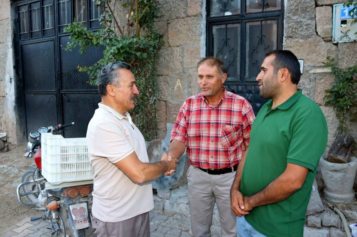 Başkan Tutal, mahalle ziyaretlerinde