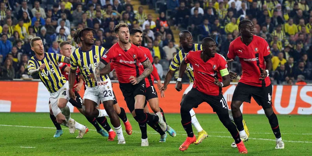 UEFA Avrupa Ligi: Fenerbahçe: 3 - Rennes: 3 (Maç sonucu)