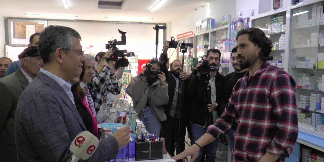 Özgür Özel'e esnaf tavsiyesi: Genel başkanınızı değiştirin!