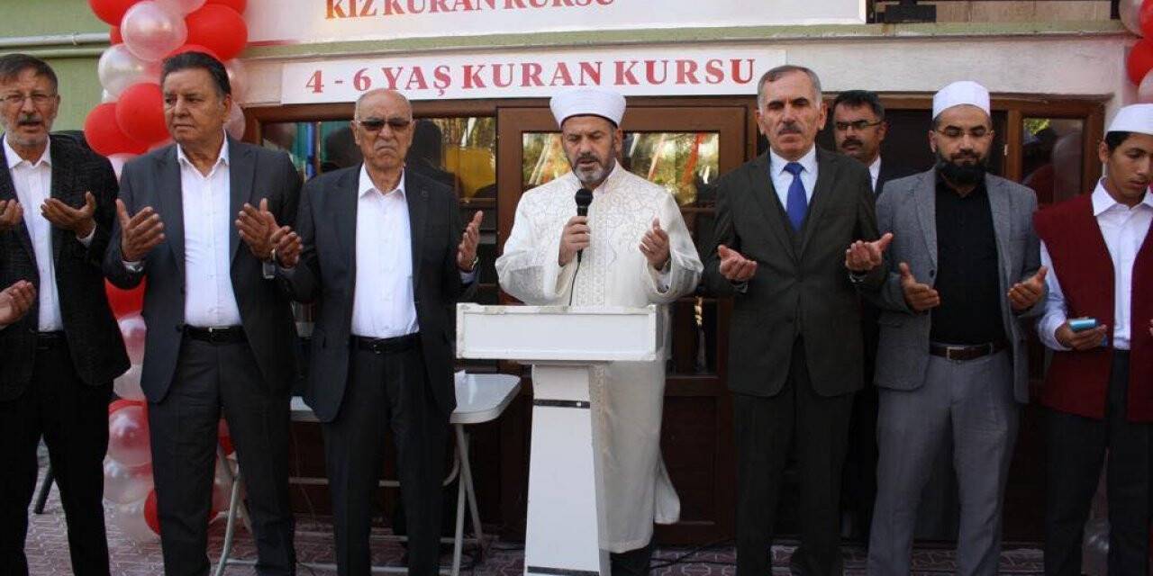 Uhud Camii Kiraz Korkmaz Kur’an Kursu dualarla açıldı