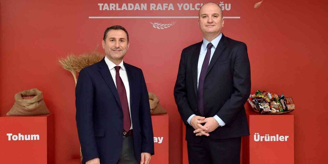 Aliağa Bisküvilik Buğdayı Ülker ürünleriyle buluştu