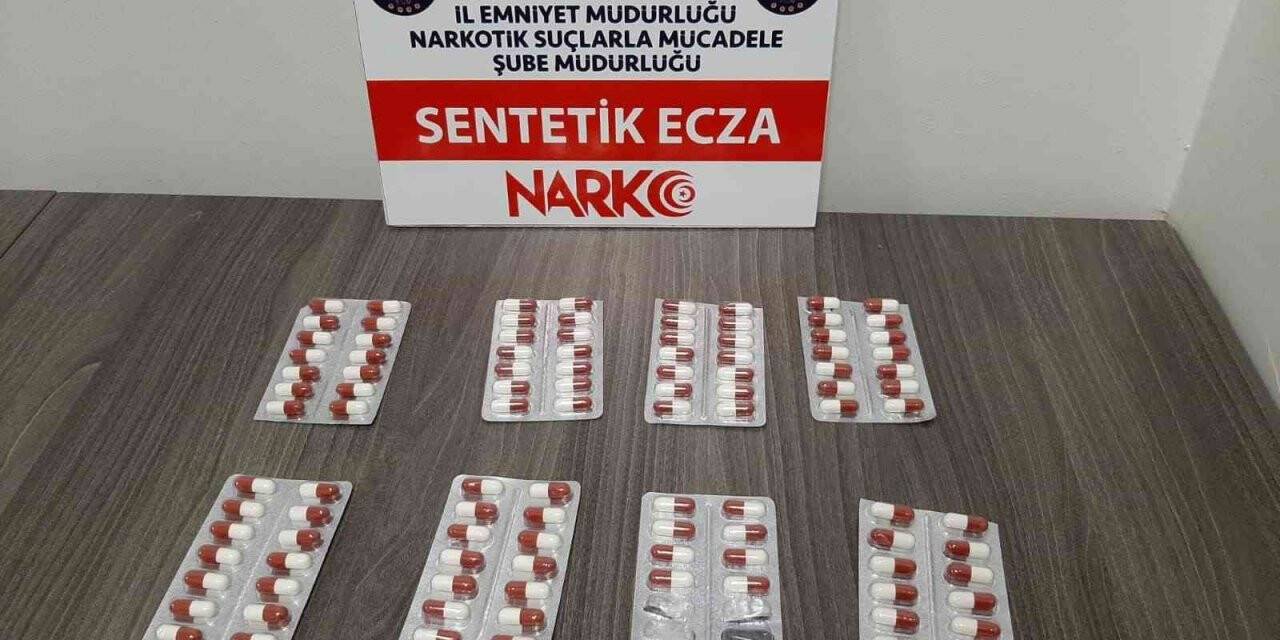 Kütahya’da uygulama noktasında durdurulan araçta uyuşturucu ele geçirildi