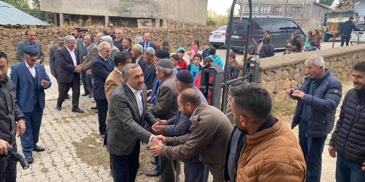 Arvas döneminde bir ilk daha: Erciş’te kapalı yarı olimpik yüzme havuzu hizmete açıldı