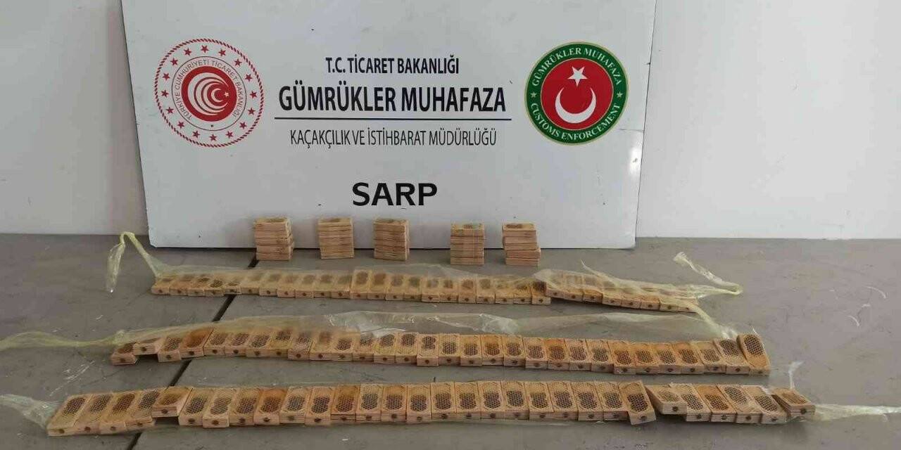 Sarp Sınır Kapısı’nda kaçak bal operasyonu